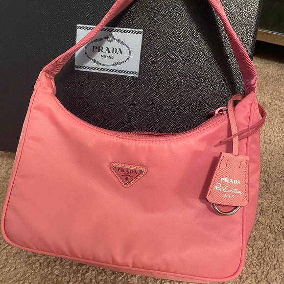 Prada Re Edition 200 2025